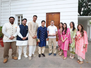 Sachin Tendulkar invites Rahul Gandhi for son Arjun Tendulkar's wedding.